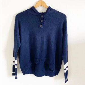American Eagle Navy Blue Stripped Sleeve Sweater